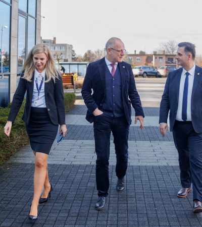 Gyálon egyeztettek Dr. Navracsics Tibor miniszterrel a fővárosi agglomeráció önkormányzatait érintő kérdésekről